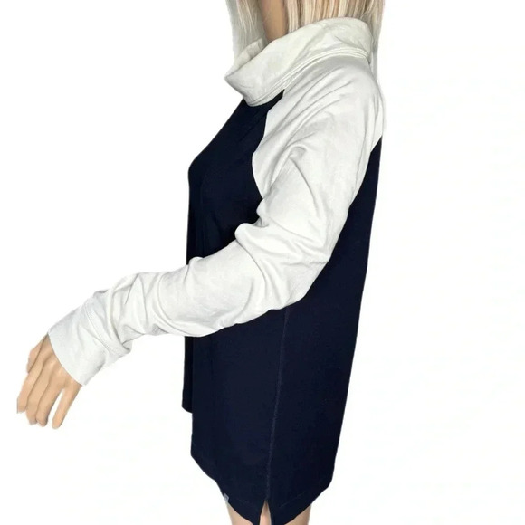T By TALBOTS Women’s Preppy Navy Cream Cowl Neck Top Soft Sweatshirt Sz S 4/6 - Picture 6 of 13